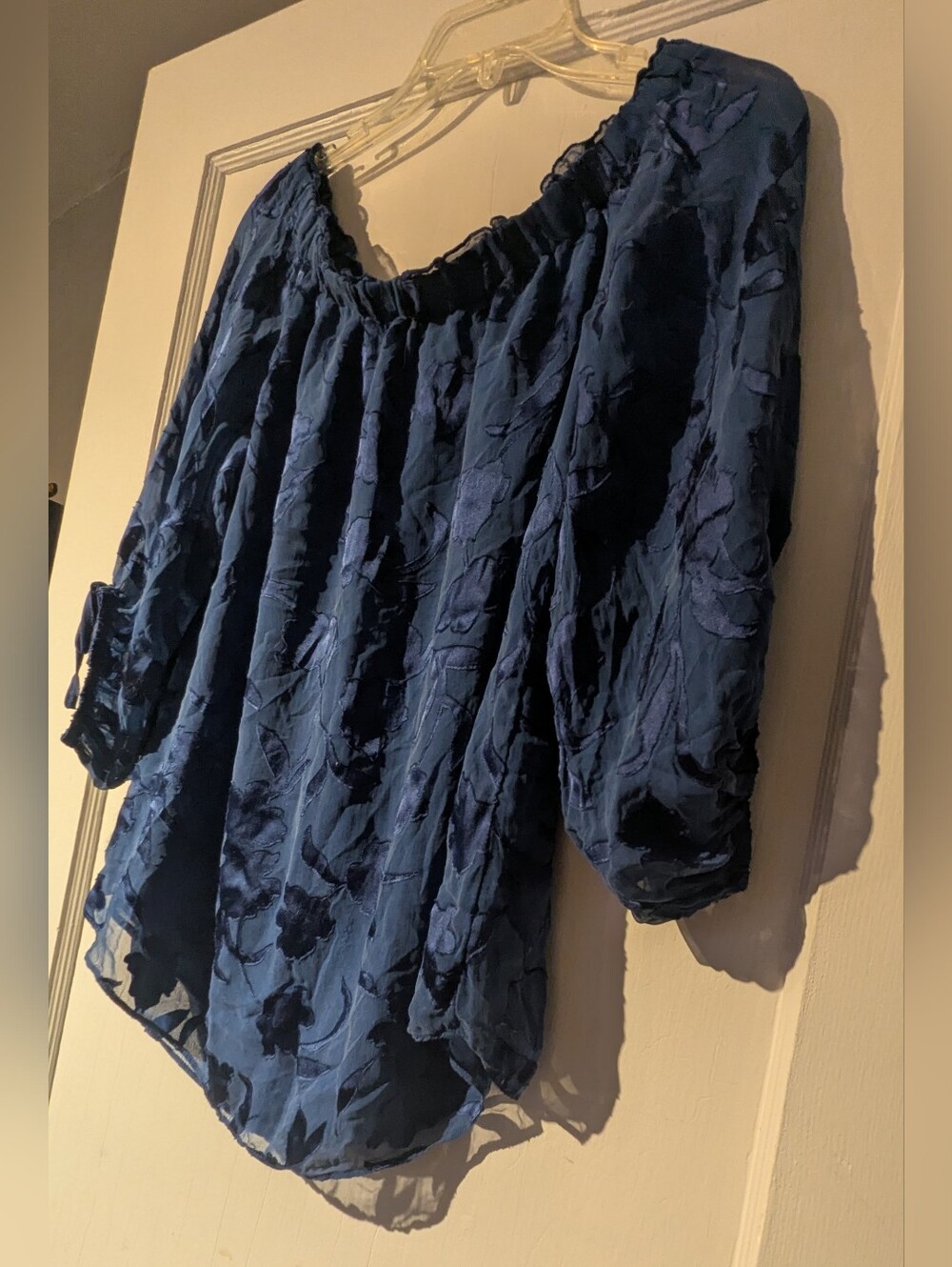 WHBM Women's Royal Blue Off the Shoulder Floral Lined Blouse. Size Medium